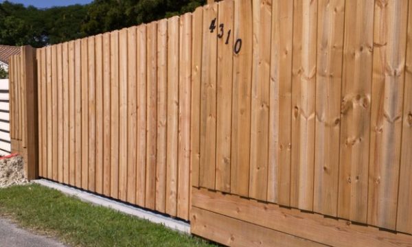 wood fence for privacy