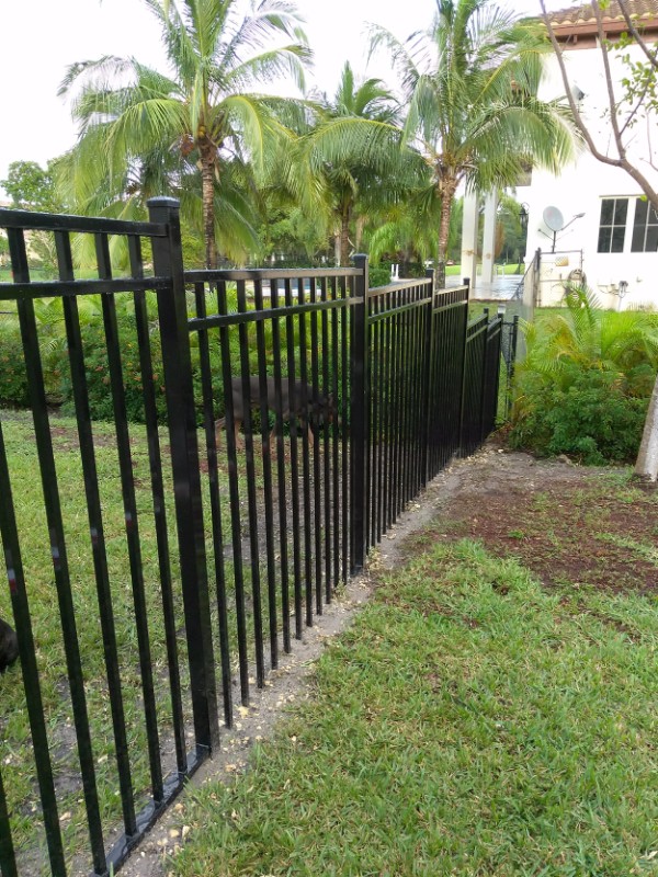 new metal fencing